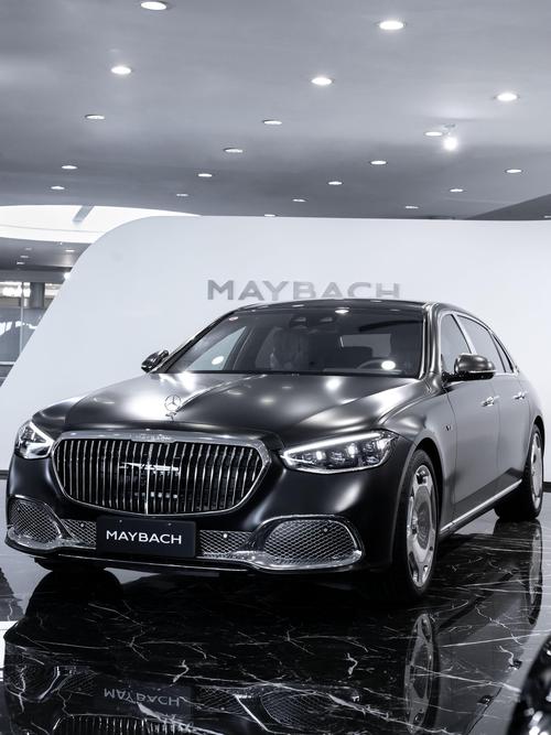 深圳214岚图汽车的售后服务让用户无忧出行，迈巴赫未来的豪华车趋势